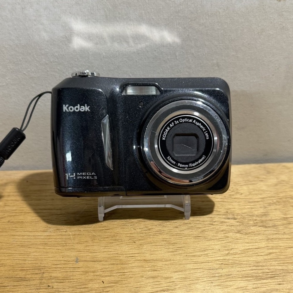 Kodak EasyShare C183 Digital Camera 14MP 3x Optical Zoom Black Tested Y2K 2000s
